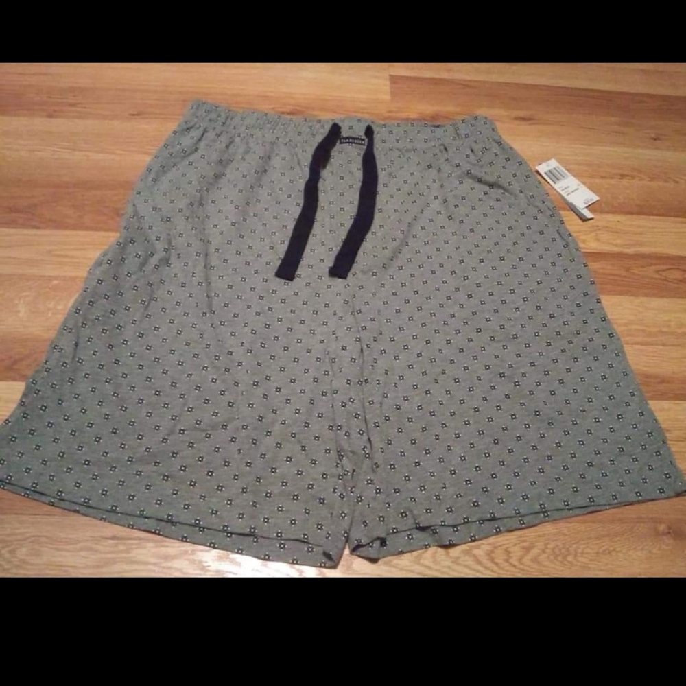 Men's Boxers Size Large Van Heusen NEW!